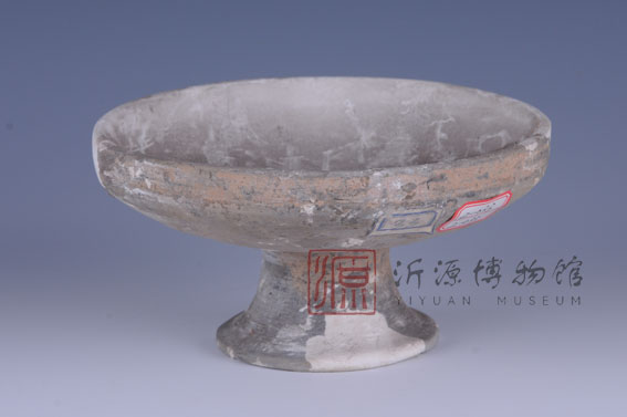 春秋矮柄灰陶豆