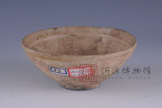 元白釉瓷碗