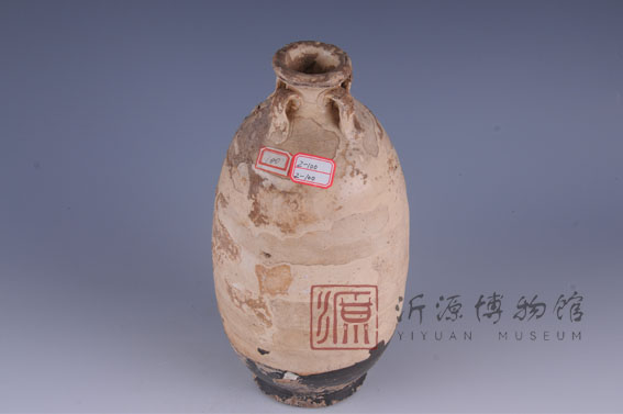 宋白釉四系瓷瓶