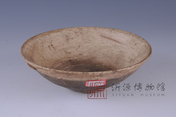 宋白釉瓷碗