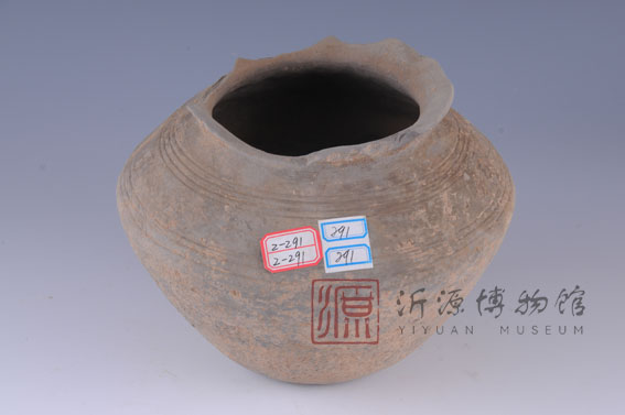 春秋弦纹灰陶罍