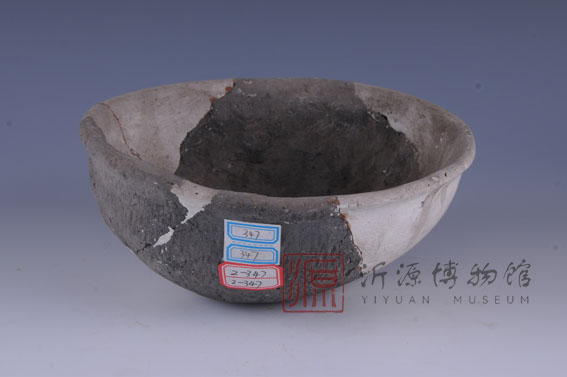 春秋绳纹灰陶钵