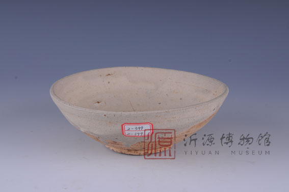 元白釉瓷碗