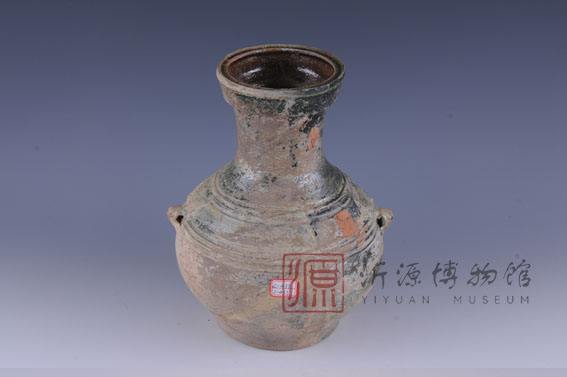 汉绿釉二系弦纹盘口陶壶