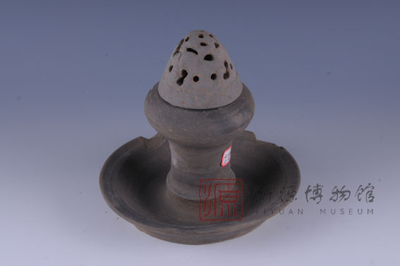 汉灰陶熏炉
