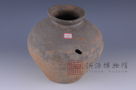 汉弦纹灰陶罐