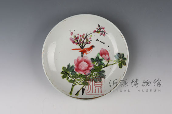 清彩瓷盘