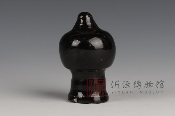 中华民国黑釉大烟嘴