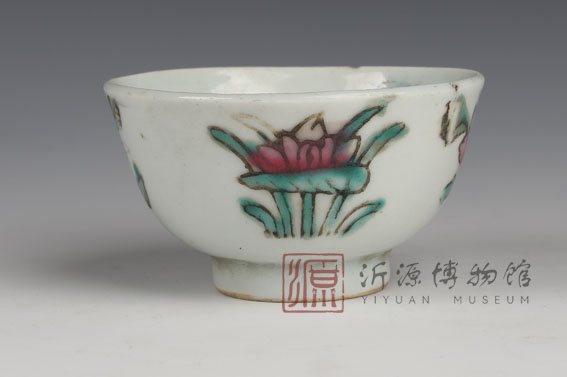 清四季花茶碗