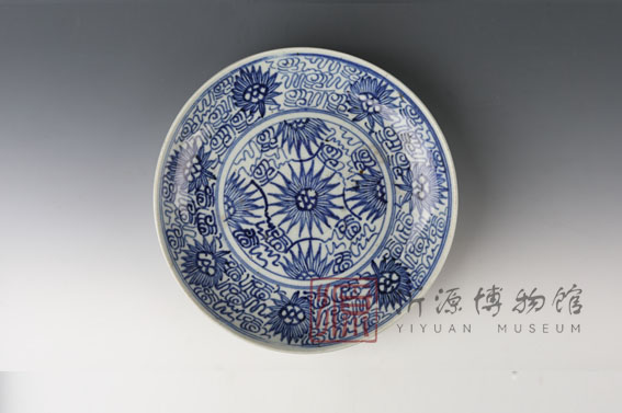 清青花大瓷盘
