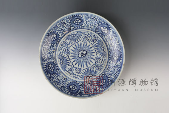 清青花大瓷盘